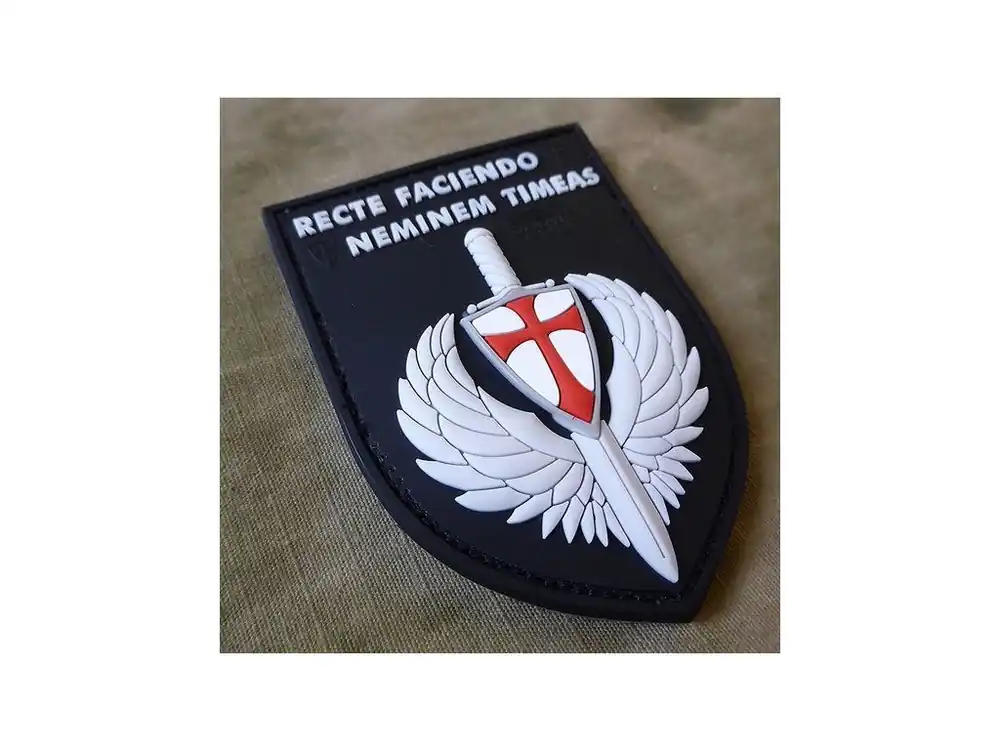 3D nášivka Recte Faciendo - barevná, A.C.M. Sleva