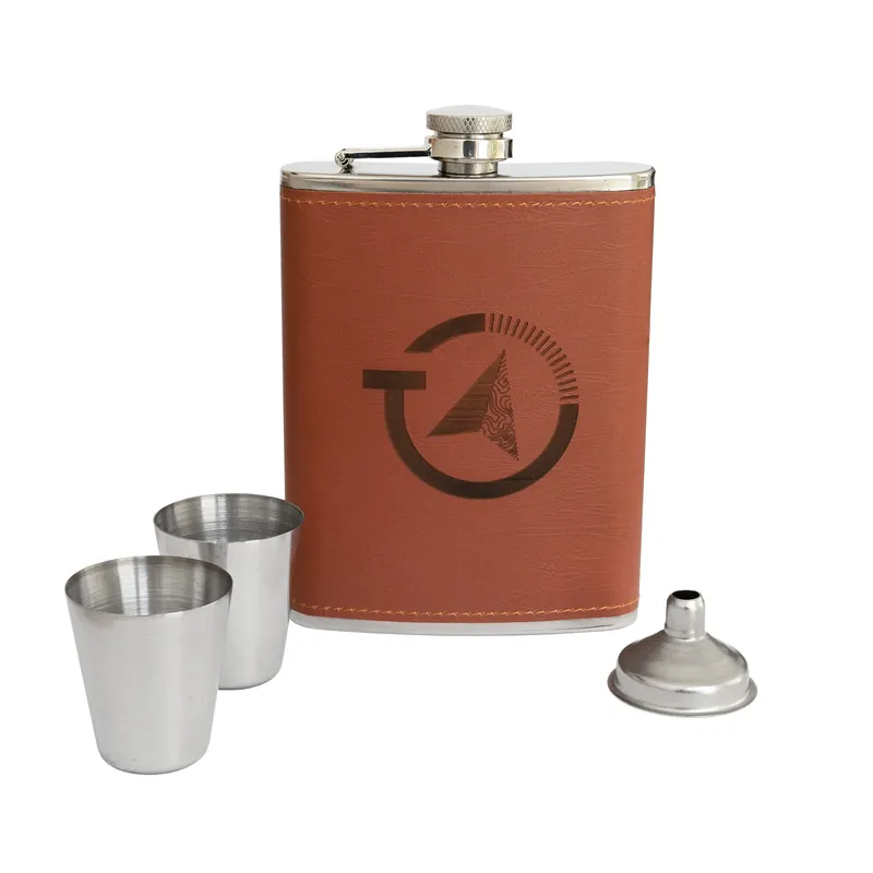Placatka MILITARY RANGE 225ml (8oz) Must-Have