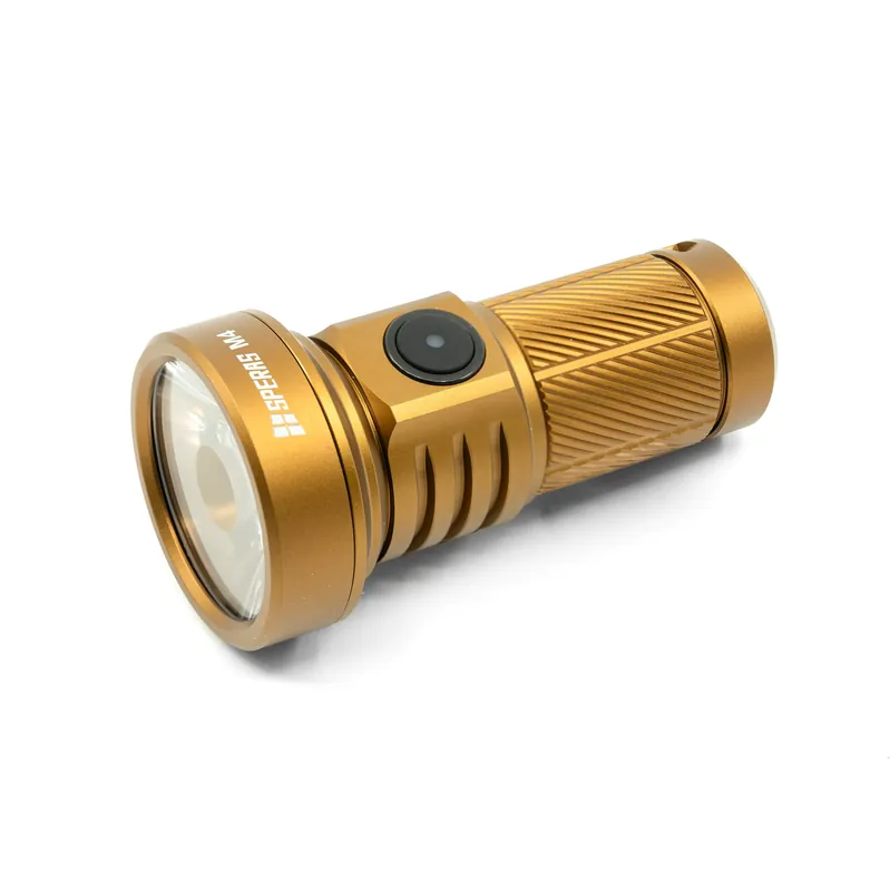 Koupit Online Svítilna M4 MINI dobíjecí, multifunkční, 1320 lumenů, 652 metrů, IP68 PÍSKOVÁ