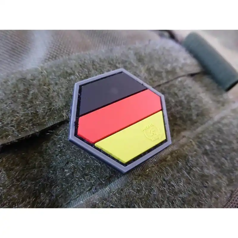 Nášivka vlajka NĚMECKO velcro plastová BAREVNÁ Oblíbený