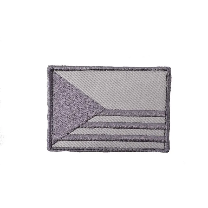 Časově Omezené Nášivka VLAJKA ČR PRUHY 7,5 x 5,5cm velcro ŠEDÁ